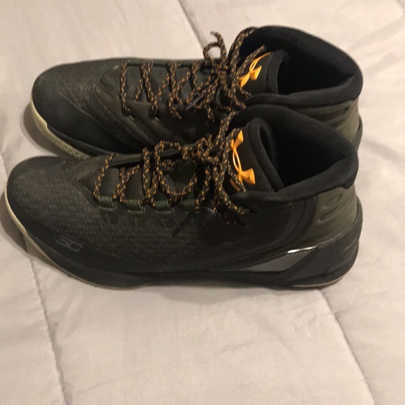 Steph curry 3s basketball shoes - Picture 2 of 4